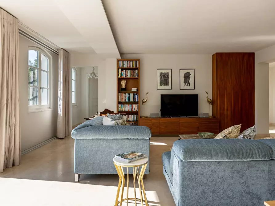 Immagine 12 di Villa in vendita  in Via parco rimembranza a Lucca