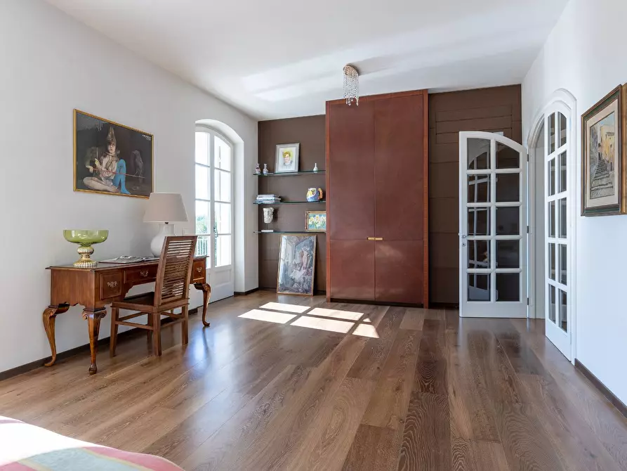 Immagine 24 di Villa in vendita  in Via parco rimembranza a Lucca