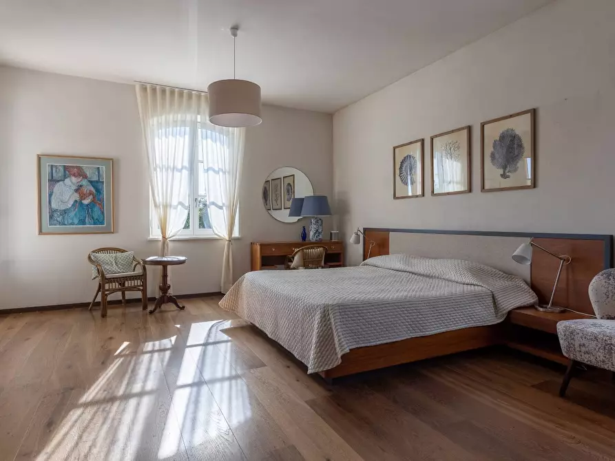 Immagine 25 di Villa in vendita  in Via parco rimembranza a Lucca