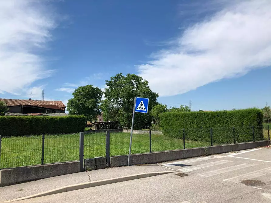 Immagine 3 di Terreno residenziale in vendita  a Arcole