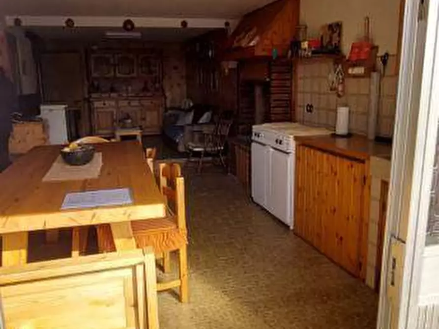 Immagine 11 di Appartamento in vendita  a Vestenanova