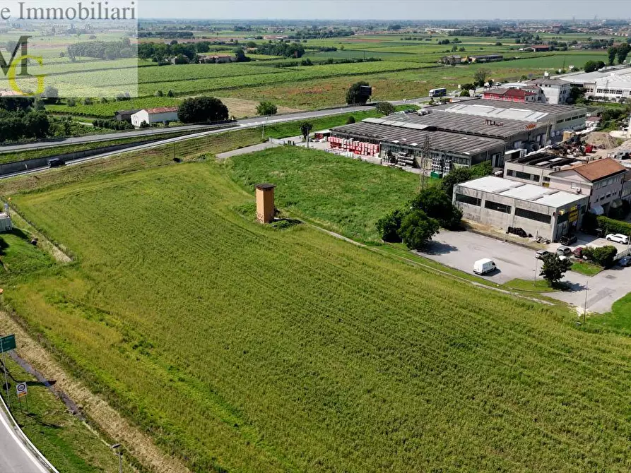 Immagine 4 di Terreno residenziale in vendita  a Gambellara