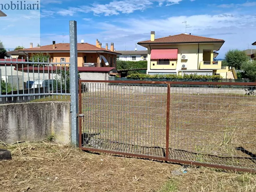 Immagine 3 di Terreno residenziale in vendita  a San Bonifacio