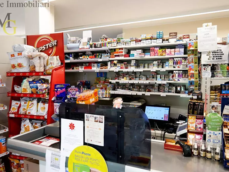 Immagine 5 di Attività commerciale in vendita  a Monteforte D'alpone