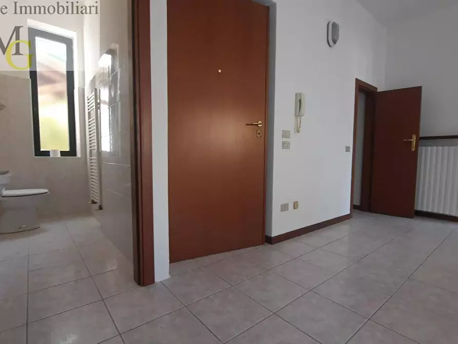 Immagine 4 di Appartamento in vendita  a San Giovanni Ilarione