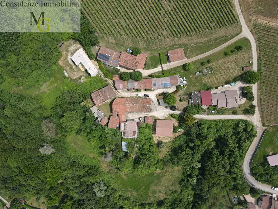 Immagine 6 di Rustico / casale in vendita  a Vestenanova