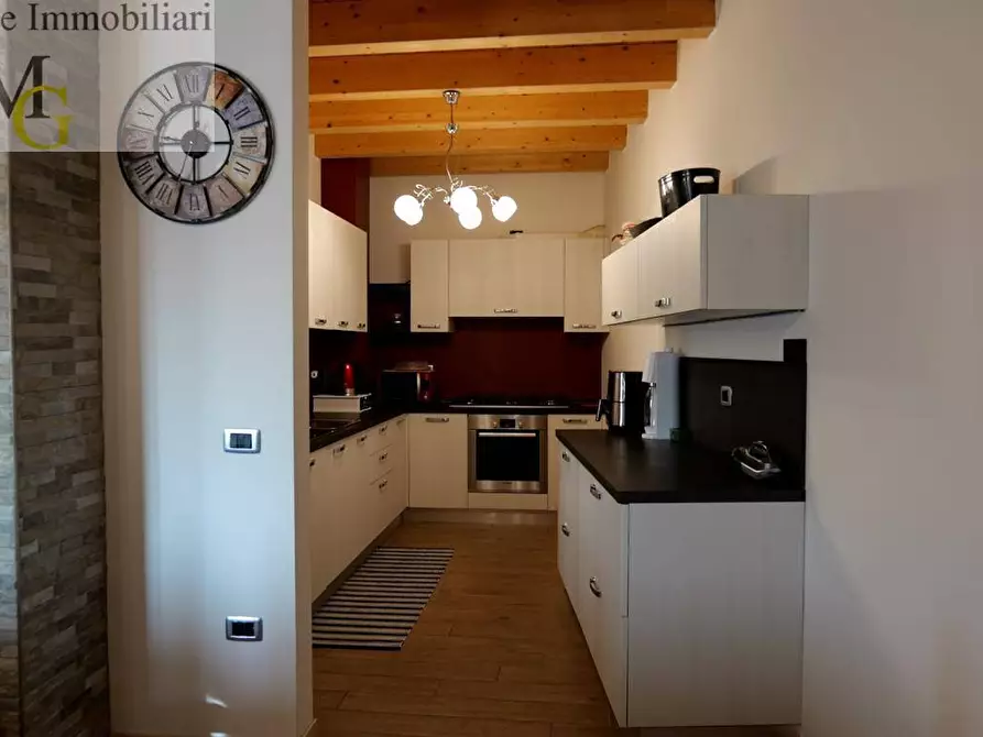 Immagine 4 di Appartamento in affitto  a Monteforte D'alpone