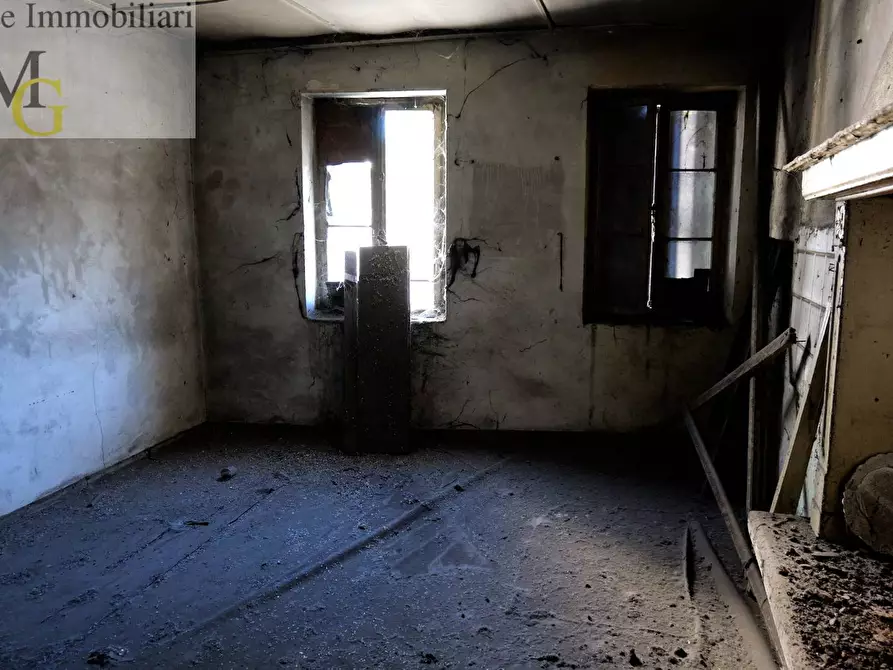 Immagine 10 di Rustico / casale in vendita  a Monteforte D'alpone