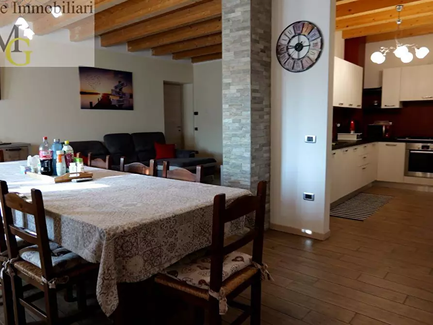 Immagine 4 di Appartamento in vendita  a Monteforte D'alpone