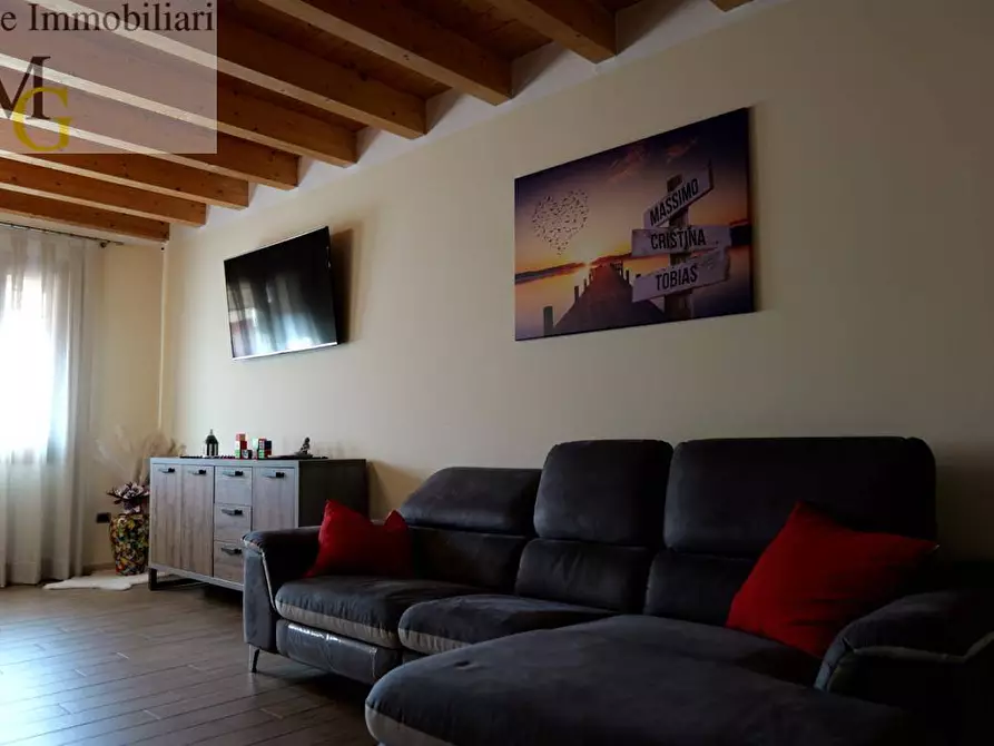 Immagine 5 di Appartamento in vendita  a Monteforte D'alpone