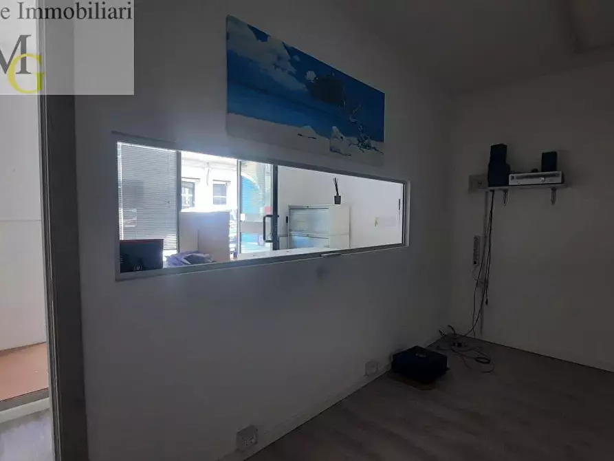 Immagine 3 di Locale commerciale in affitto  in via dante 15 a Monteforte D'alpone