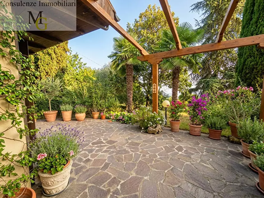 Immagine 2 di Casa indipendente in vendita  a Montecchia Di Crosara