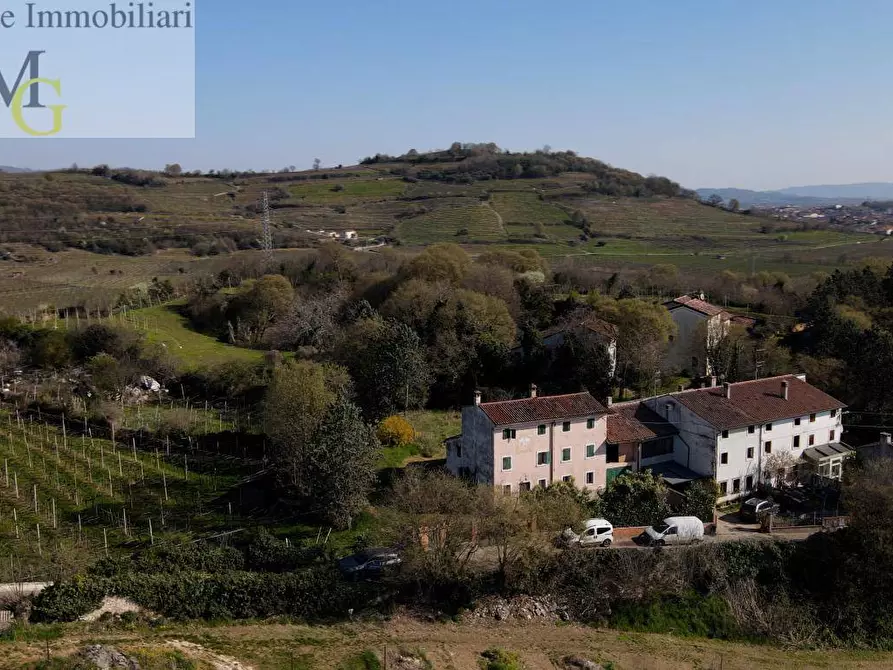 Immagine 3 di Rustico / casale in vendita  a Soave