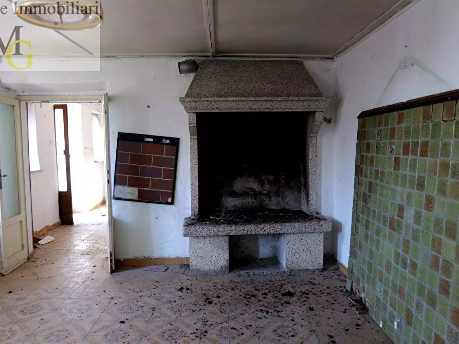 Immagine 4 di Rustico / casale in vendita  a Soave