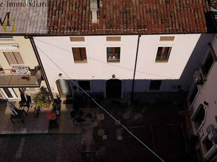 Immagine 2 di Rustico / casale in vendita  a Monteforte D'alpone