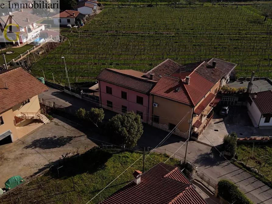 Immagine 2 di Casa semindipendente in vendita  a Monteforte D'alpone