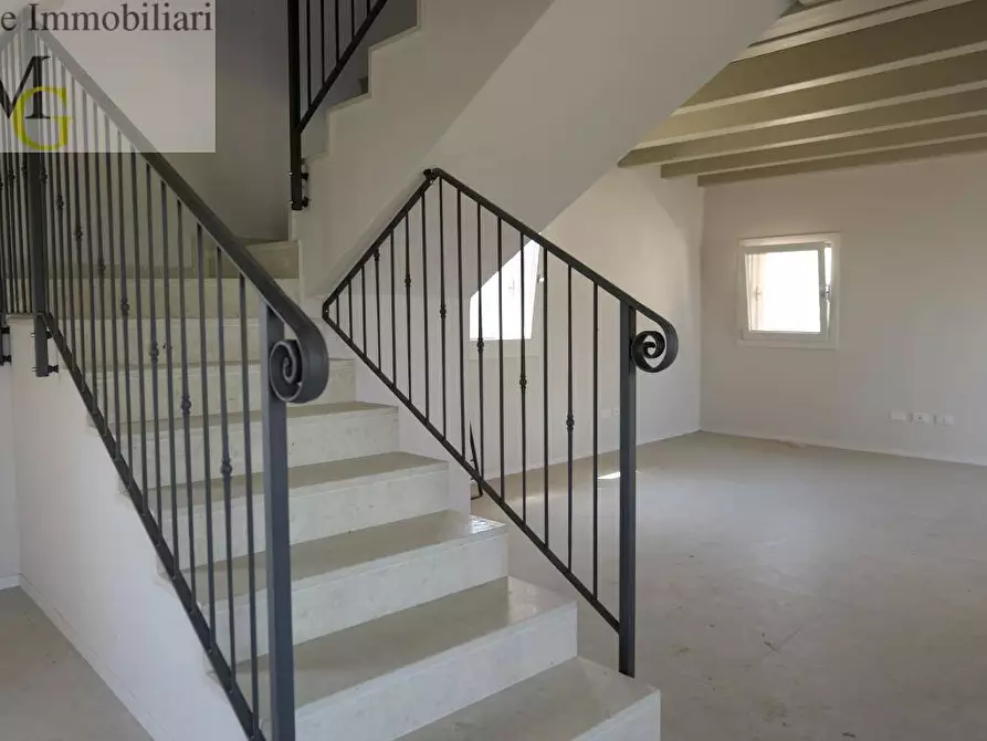 Immagine 5 di Casa indipendente in vendita  in via casette a Lonigo