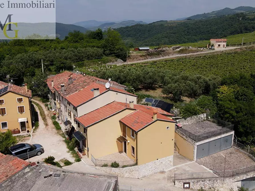 Immagine 3 di Casa semindipendente in vendita  in via dino a Cazzano Di Tramigna
