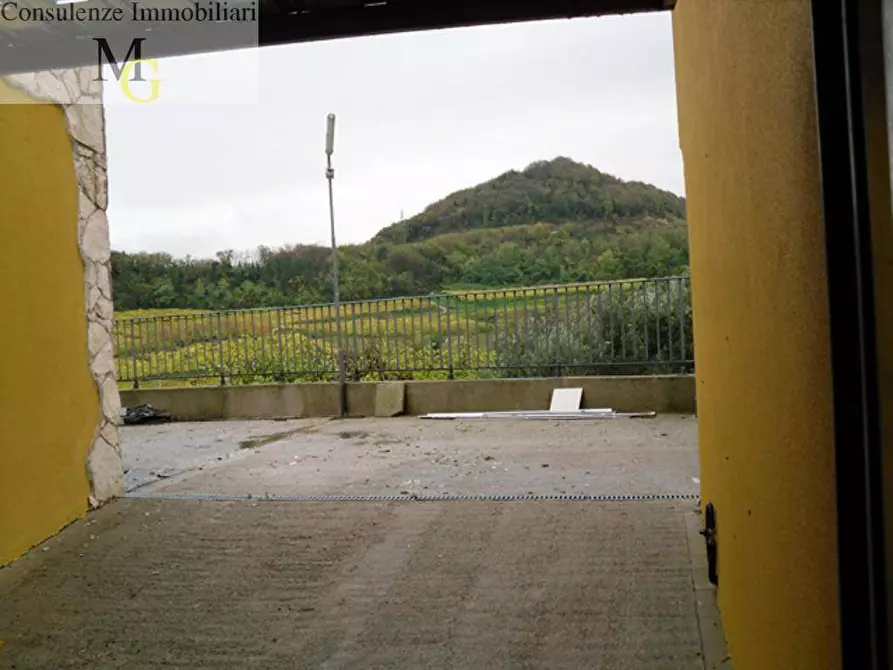 Immagine 9 di Casa semindipendente in vendita  in via dino a Cazzano Di Tramigna