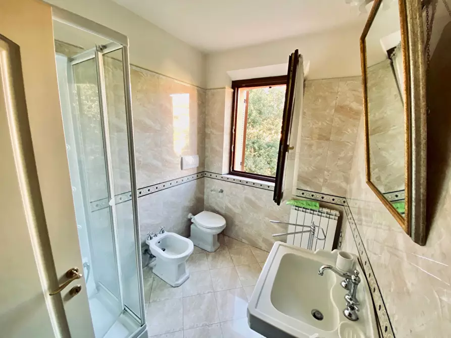 Immagine 12 di Appartamento in vendita  in VIA CAVALLOTTI a Fabriano