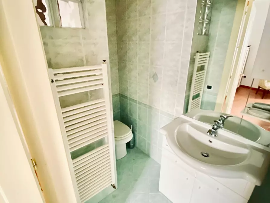 Immagine 16 di Appartamento in vendita  in VIA CAVALLOTTI a Fabriano