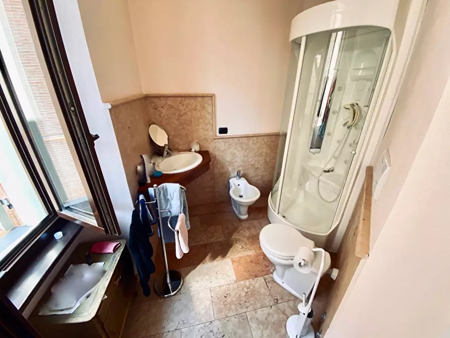 Immagine 19 di Appartamento in vendita  in VIA GENTILE a Fabriano