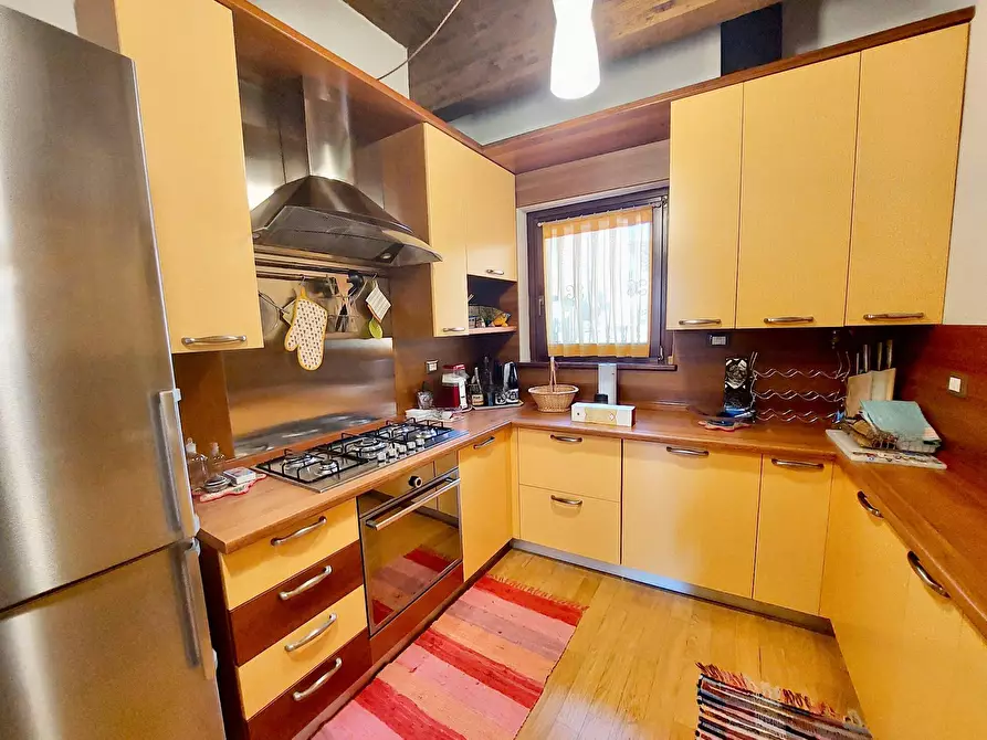 Immagine 11 di Casa indipendente in vendita  in 2° VICOLO DEL PIANO 1 a Fabriano