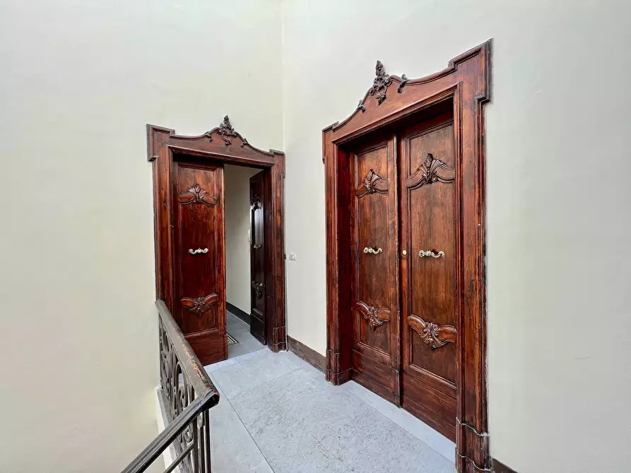 Immagine 55 di Palazzo in vendita  in VIA CAVOUR a Fabriano
