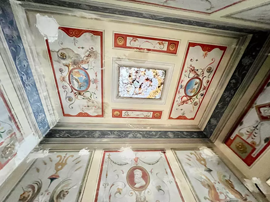 Immagine 60 di Palazzo in vendita  in VIA CAVOUR a Fabriano