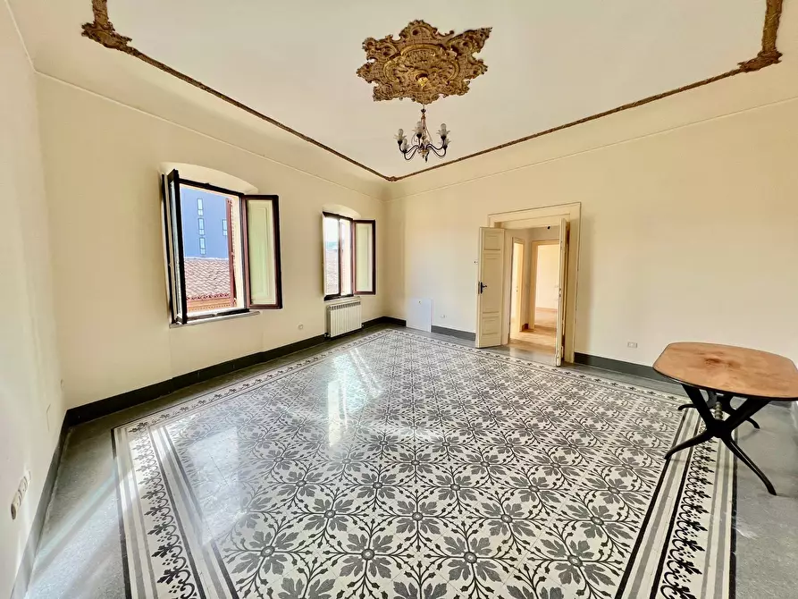 Immagine 65 di Palazzo in vendita  in VIA CAVOUR a Fabriano