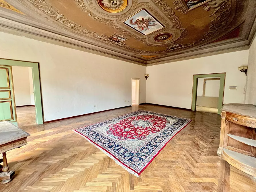 Immagine 30 di Palazzo in vendita  in VIA CAVOUR a Fabriano