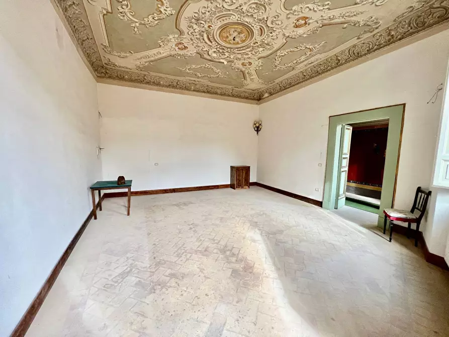 Immagine 37 di Palazzo in vendita  in VIA CAVOUR a Fabriano