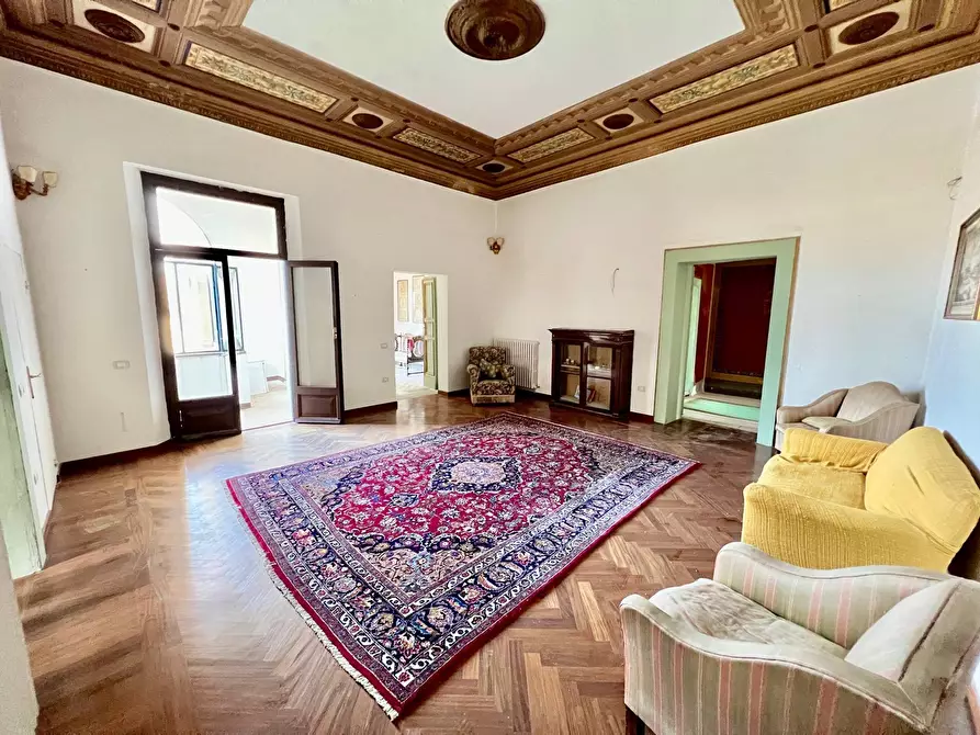 Immagine 40 di Palazzo in vendita  in VIA CAVOUR a Fabriano