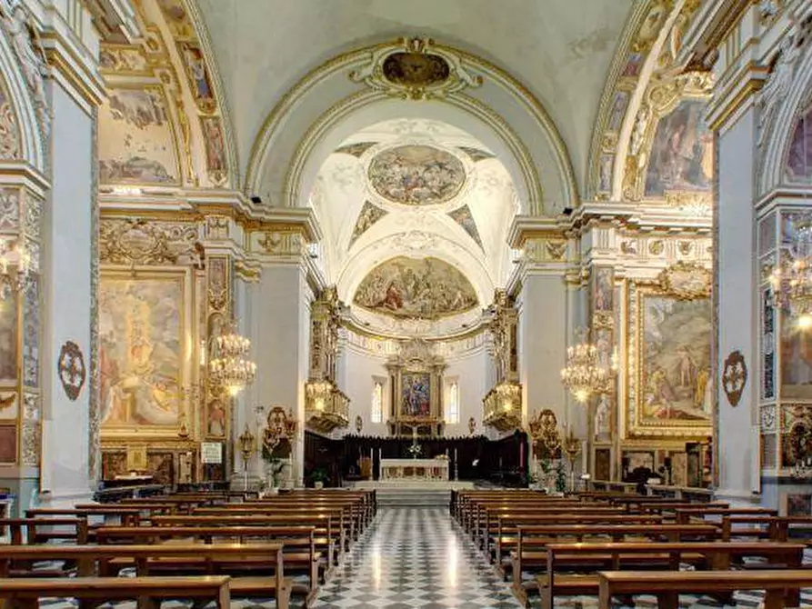 Immagine 77 di Palazzo in vendita  in VIA CAVOUR a Fabriano