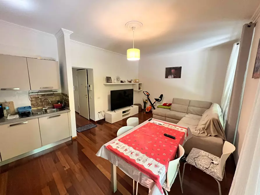 Immagine 8 di Appartamento in vendita  in PIAZZA GARIBALDI a Fabriano