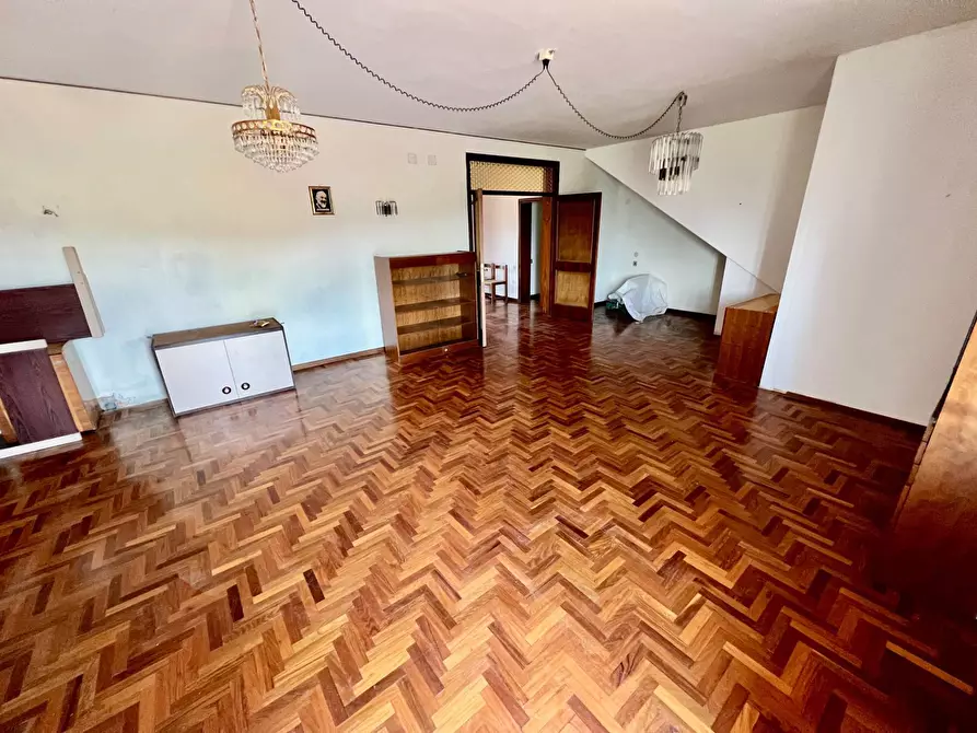 Immagine 8 di Multiproprietà in vendita  in FRAZ. MELANO 123 a Fabriano
