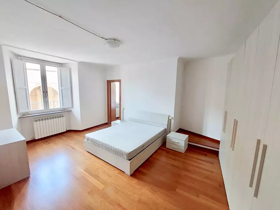 Immagine 9 di Appartamento in vendita  in PIAZZA DEL COMUNE 27 a Fabriano