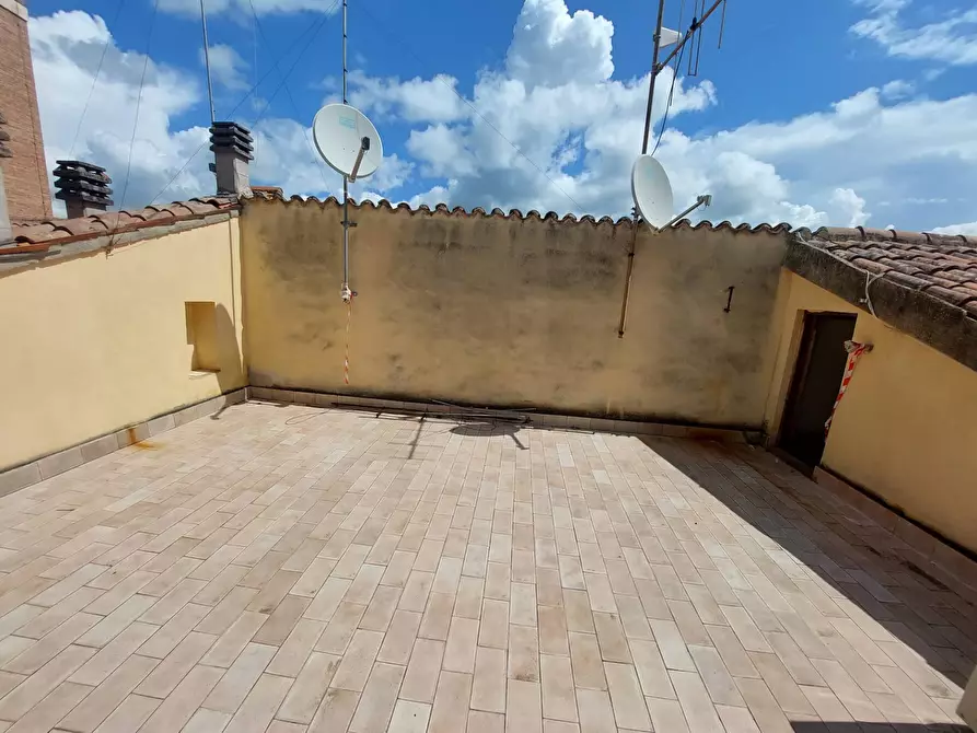 Immagine 18 di Appartamento in vendita  in PIAZZA DEL COMUNE 27 a Fabriano