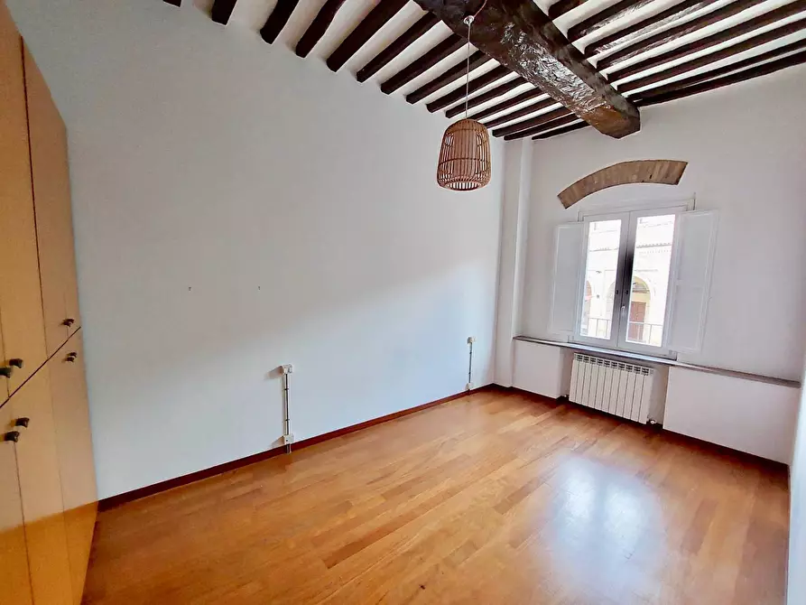 Immagine 13 di Appartamento in vendita  in PIAZZA DEL COMUNE 27 a Fabriano