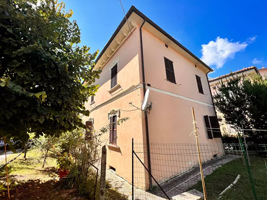 Immagine 33 di Villa in vendita  in VIA CAPPUCCINI a Fabriano