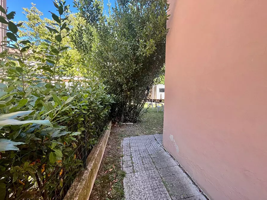 Immagine 28 di Villa in vendita  in VIA CAPPUCCINI a Fabriano