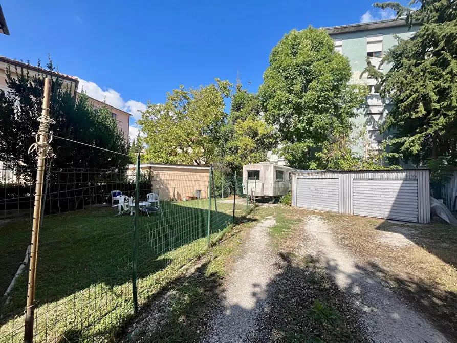 Immagine 31 di Villa in vendita  in VIA CAPPUCCINI a Fabriano
