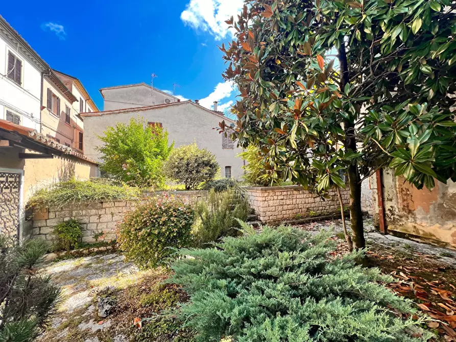 Immagine 4 di Casa indipendente in vendita  in vicolo 1 del piano a Fabriano