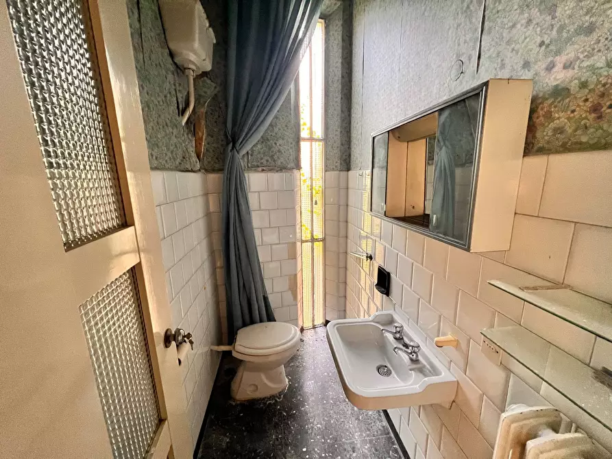 Immagine 24 di Casa indipendente in vendita  in vicolo 1 del piano a Fabriano