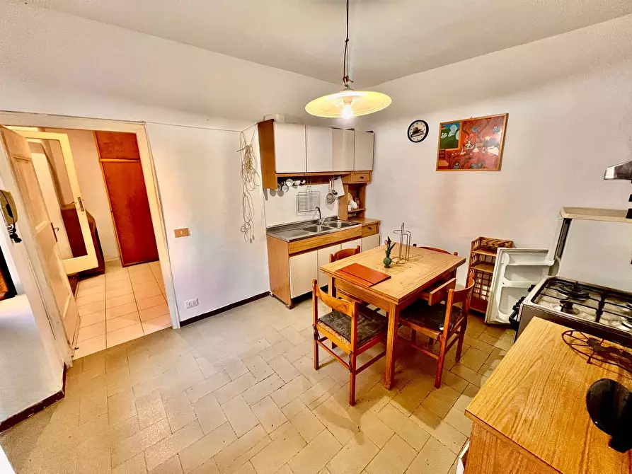 Immagine 11 di Casa indipendente in vendita  in VIA RAMELLI a Fabriano