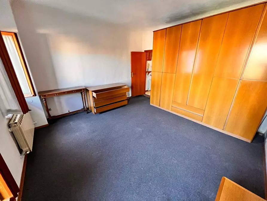 Immagine 25 di Casa indipendente in vendita  in VIA RAMELLI a Fabriano