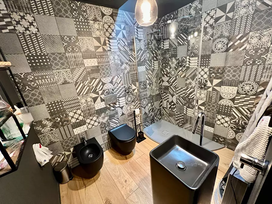 Immagine 45 di Villa in vendita  in VIA LA SPINA 80A a Fabriano