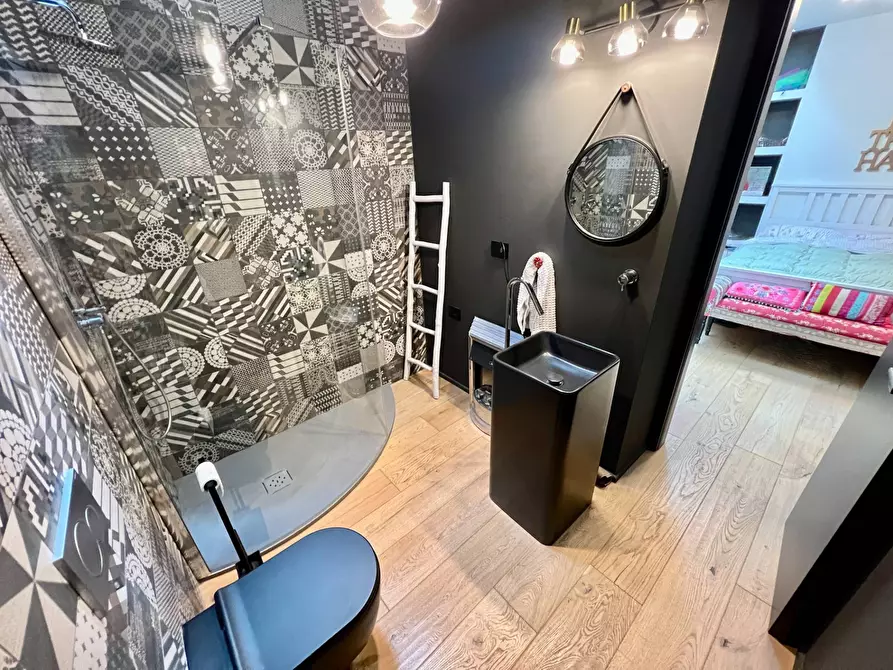 Immagine 44 di Villa in vendita  in VIA LA SPINA 80A a Fabriano