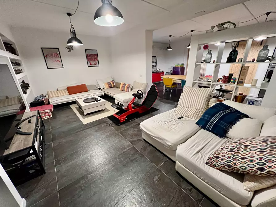 Immagine 76 di Villa in vendita  in VIA LA SPINA 80A a Fabriano