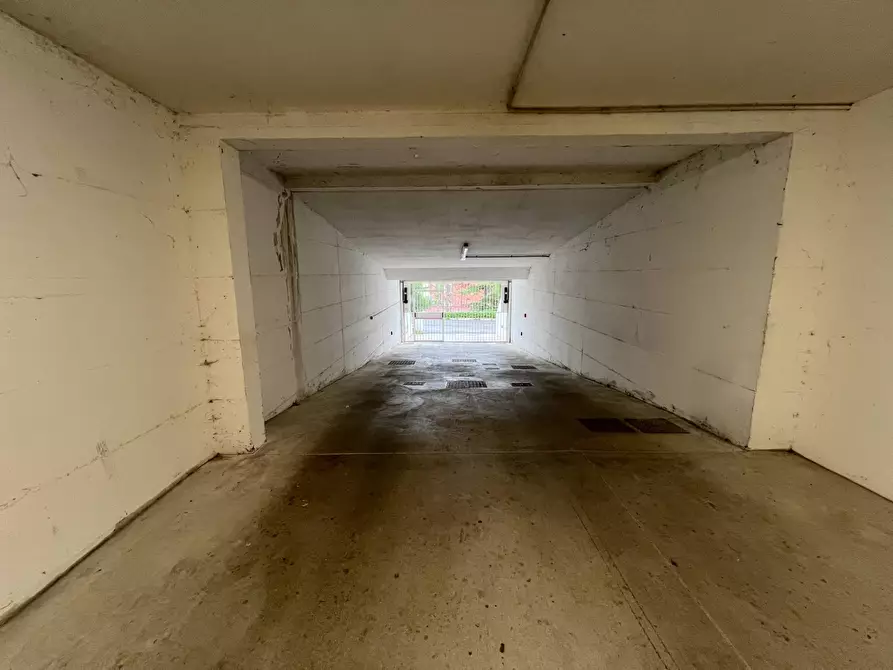 Immagine 87 di Villa in vendita  in VIA LA SPINA 80A a Fabriano